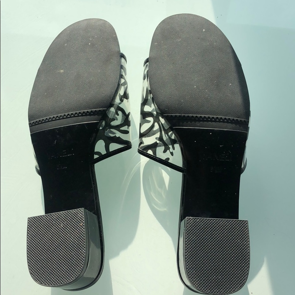 Vaneli slides - Picture 2 of 3